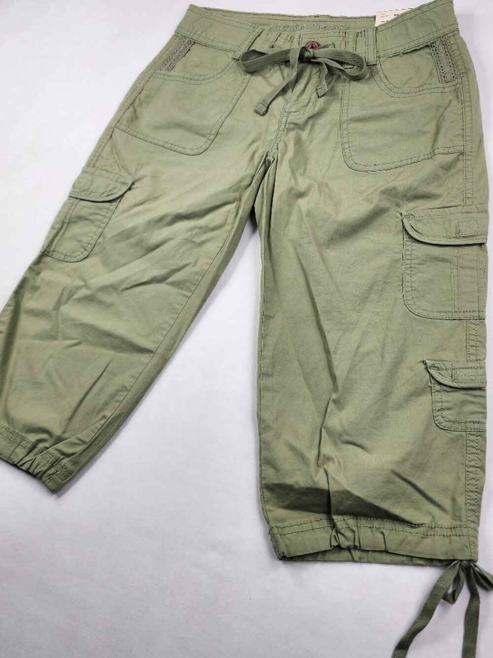 Arizona Jean Juniors 3 Capri Cargo Pants Fern Green Crop Drawstring Pockets